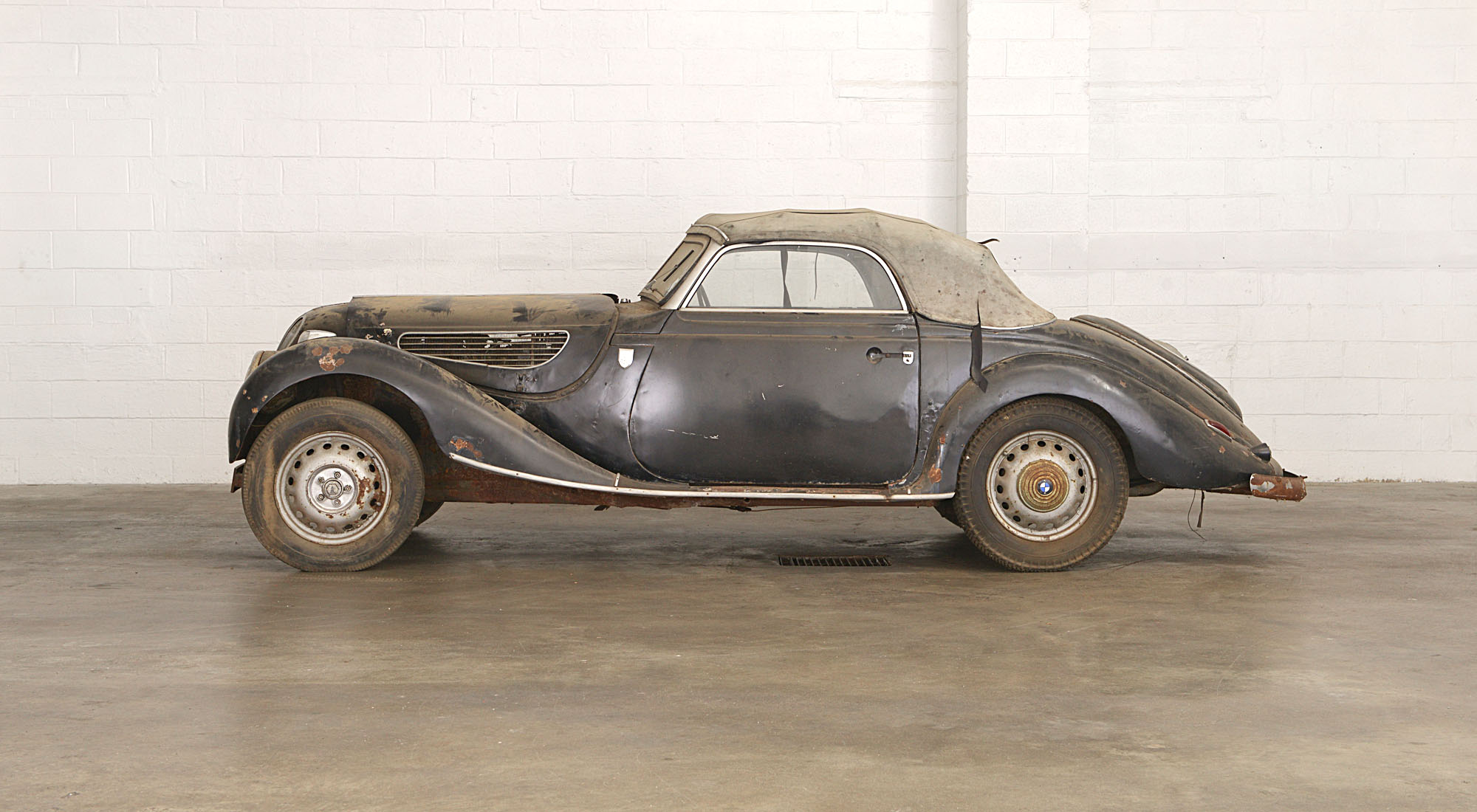 BMW 327 Sport Cabriolet